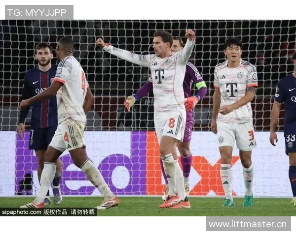 斯基拉报道38岁门将瓜伊塔今日完成帕尔马体检签约至2026年