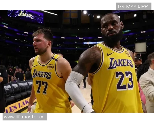 媒体人分析湖人季后赛实力与雷霆掘金火箭对比认为进西决已属成功