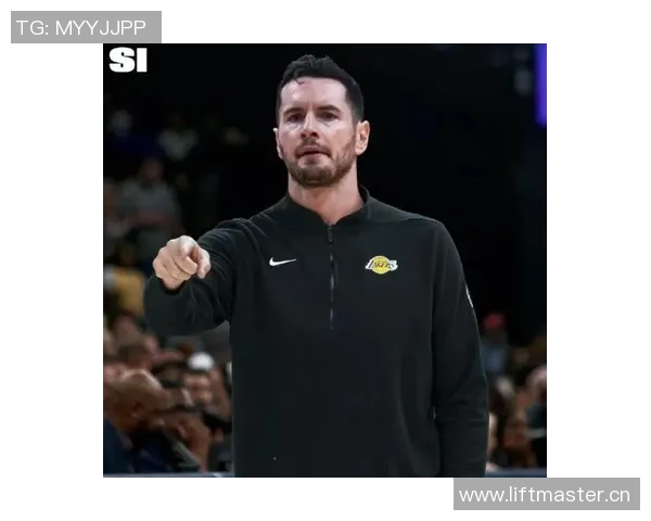 雷迪克谈詹姆斯:去年高要求今年共同制定新计划以提升球队表现